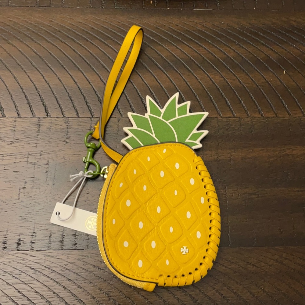 New Tory Burch Pineapple coin purse wristlet